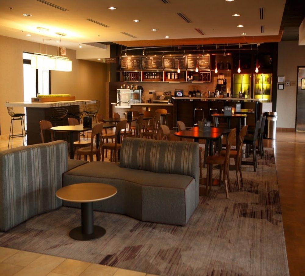 Courtyard By Marriott New Haven Orange Hotel Exterior photo
