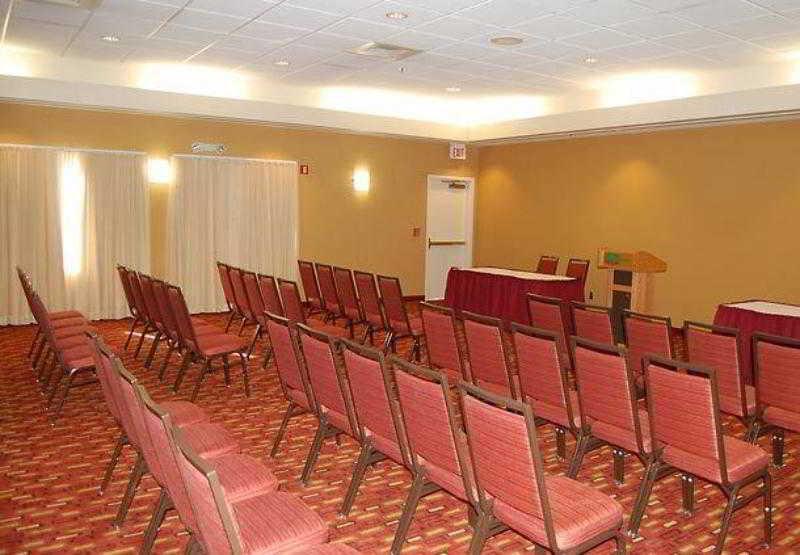 Courtyard By Marriott New Haven Orange Hotel Facilities photo