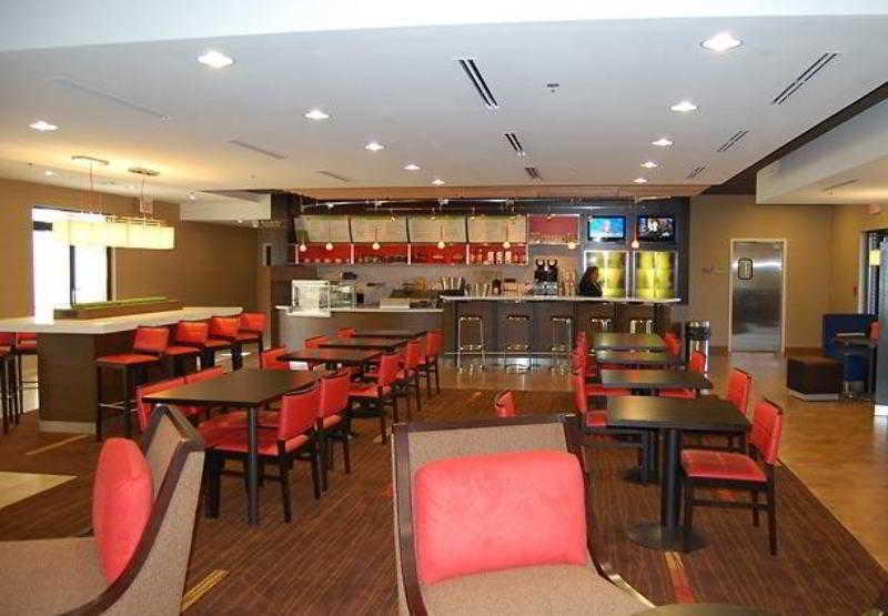 Courtyard By Marriott New Haven Orange Hotel Exterior photo